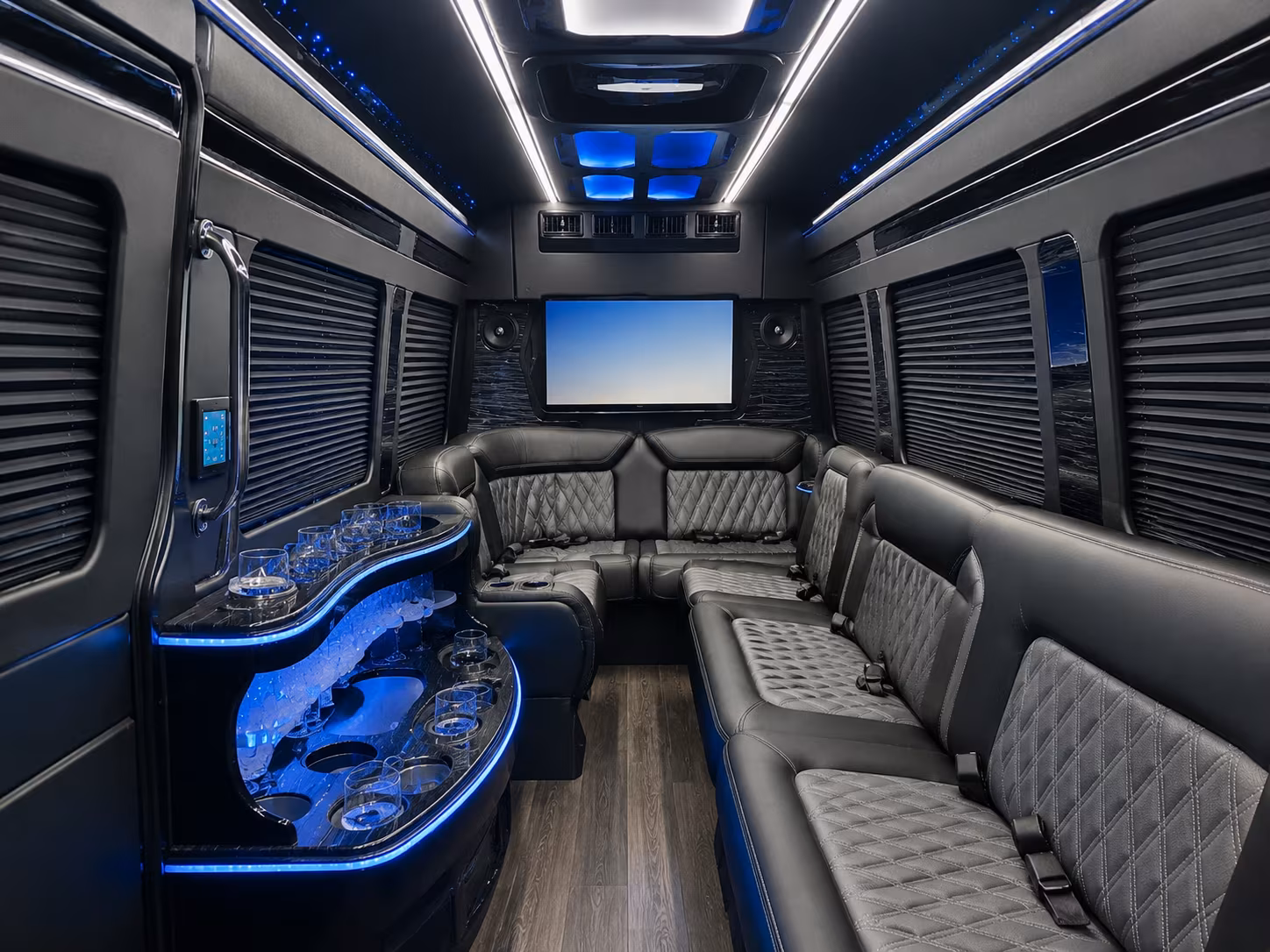 prom transportation for larger groups at bally s twin river and hotel ballrooms