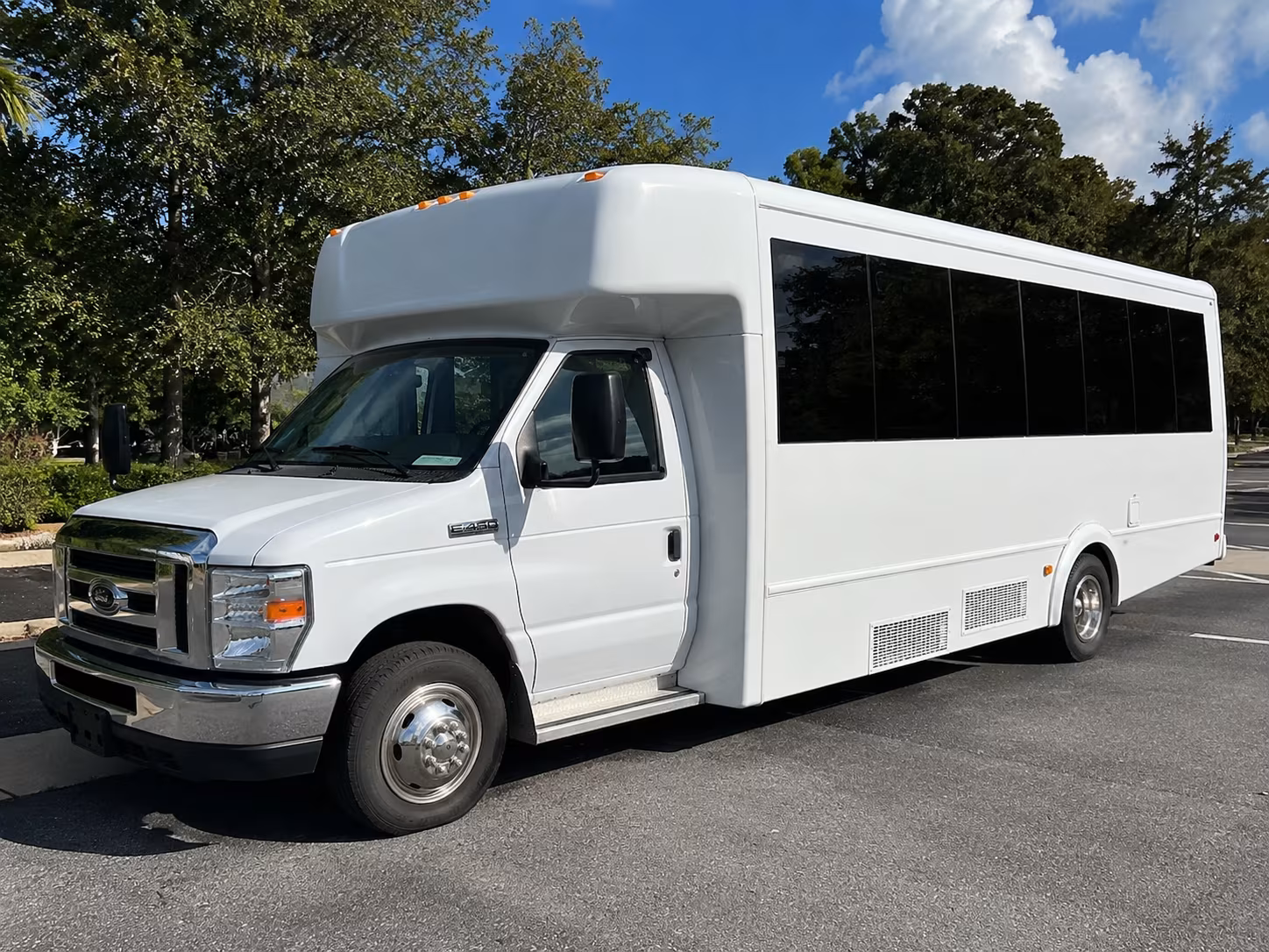 taunton bus rentals