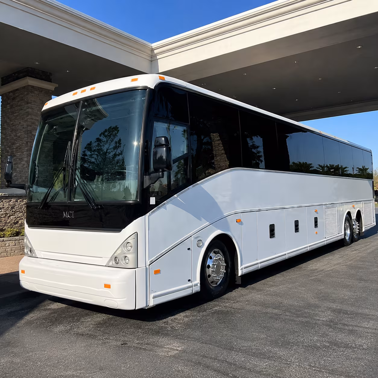 taunton employee charter buses for small teams and large workforces
