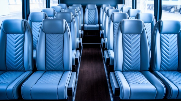 15 passenger minibus interior warwick