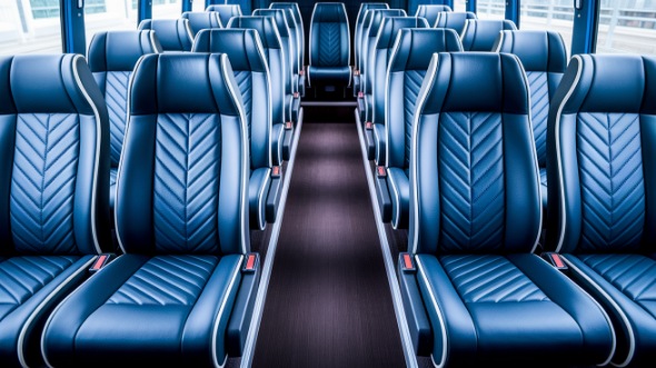 30 passenger minibus rental warwick